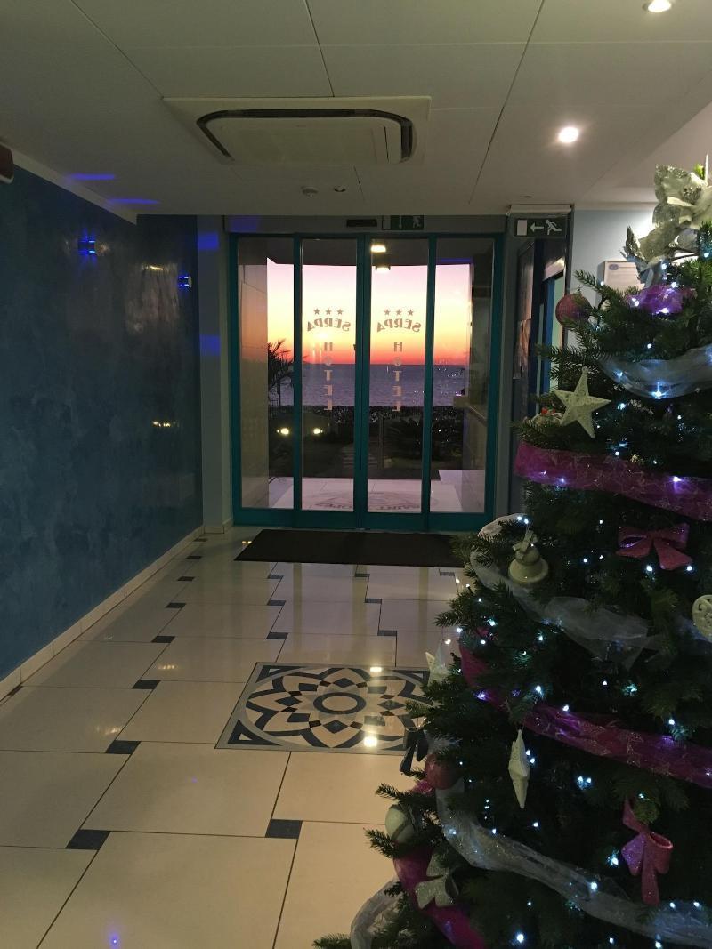 Serpa Hotel Anzio Buitenkant foto