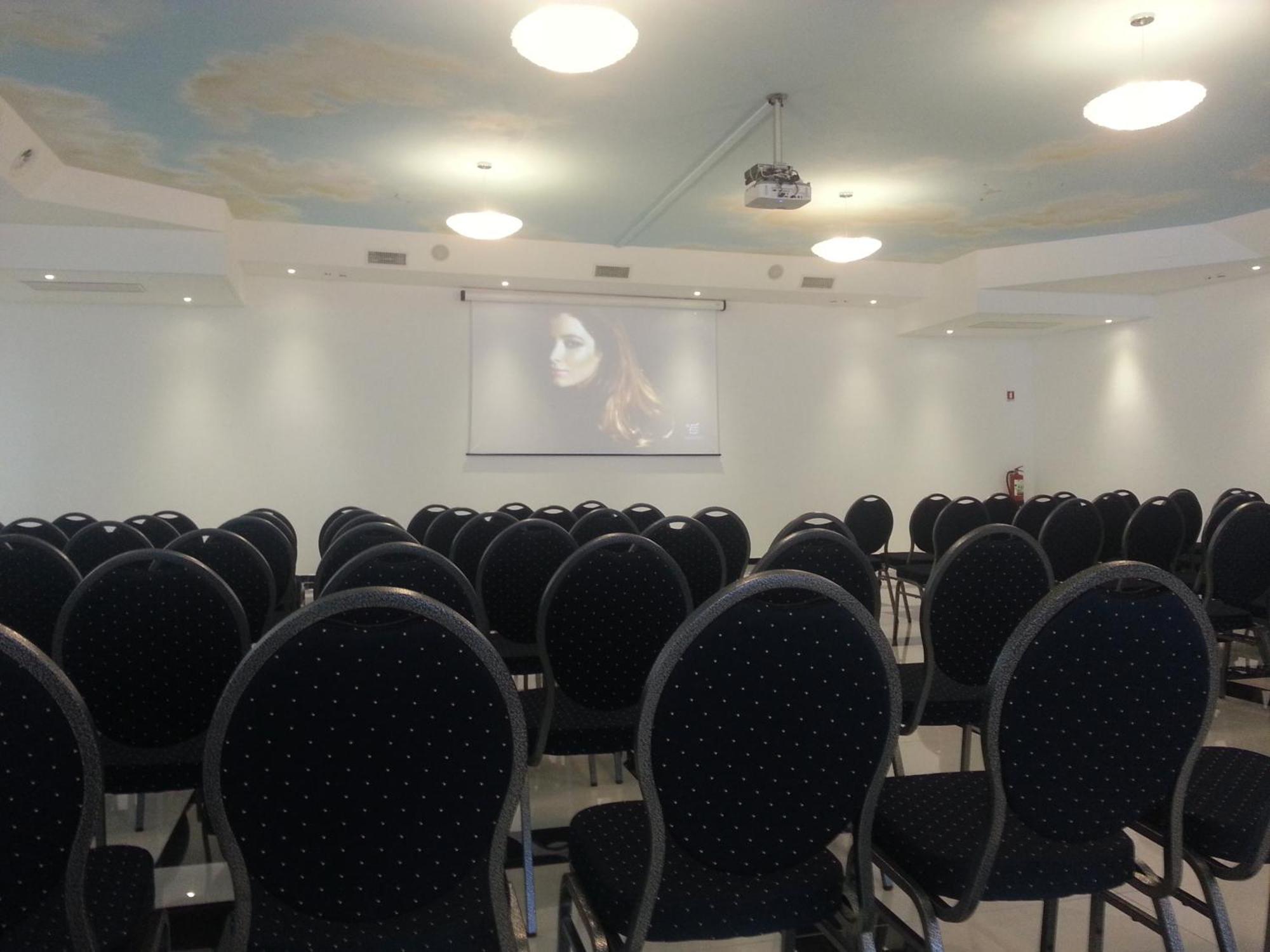Serpa Hotel Anzio Buitenkant foto