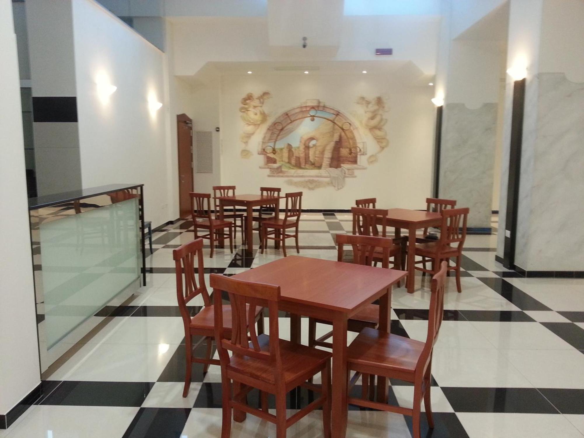 Serpa Hotel Anzio Buitenkant foto