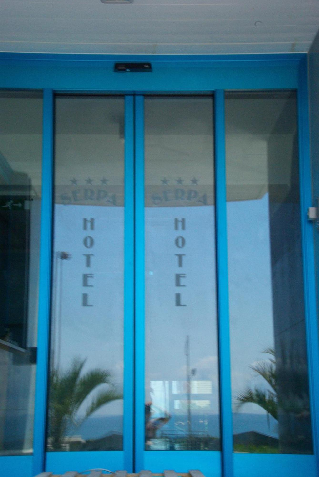 Serpa Hotel Anzio Buitenkant foto