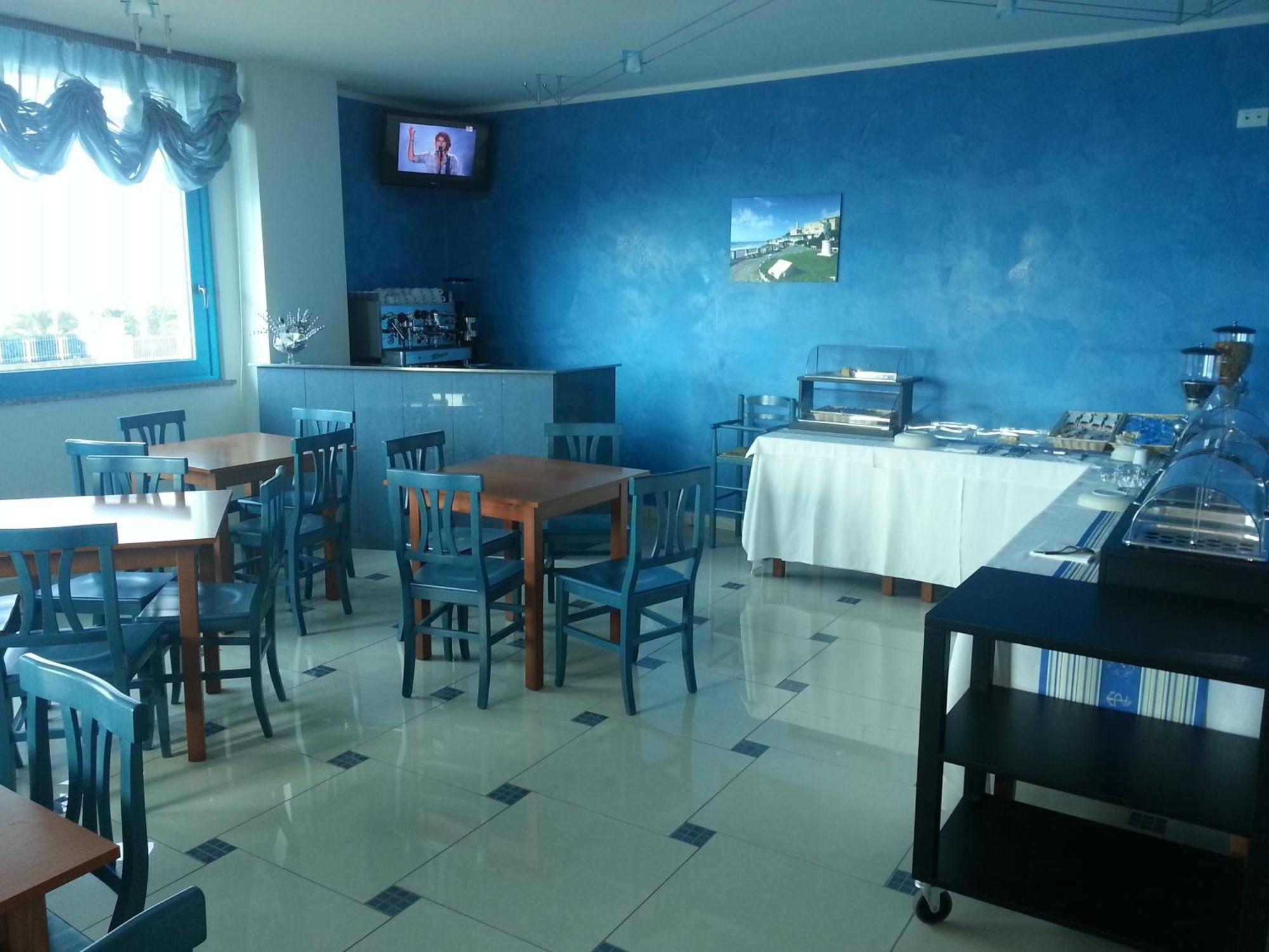 Serpa Hotel Anzio Buitenkant foto