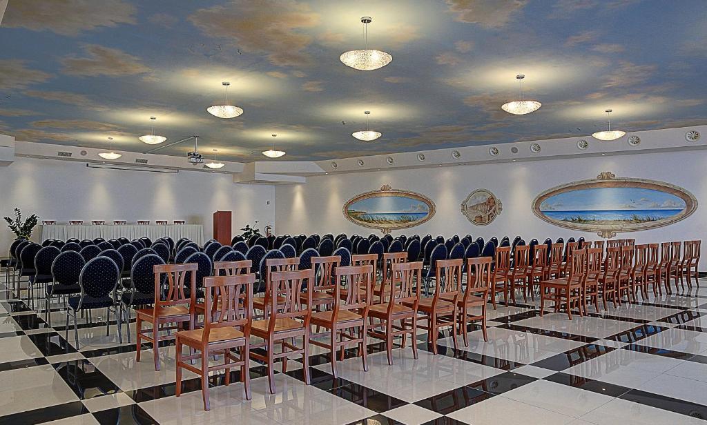 Serpa Hotel Anzio Buitenkant foto
